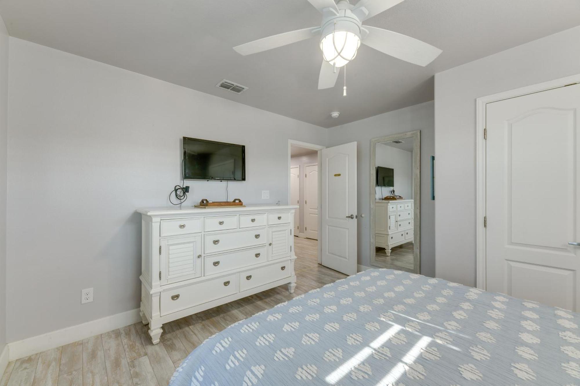 Trendy Port Aransas Home With Private Pool And Deck! Εξωτερικό φωτογραφία